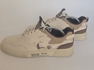 SHEIN Mens Fashion Sneakers EU 44 Beige Cream Chunky Casual Lace Up Shoes